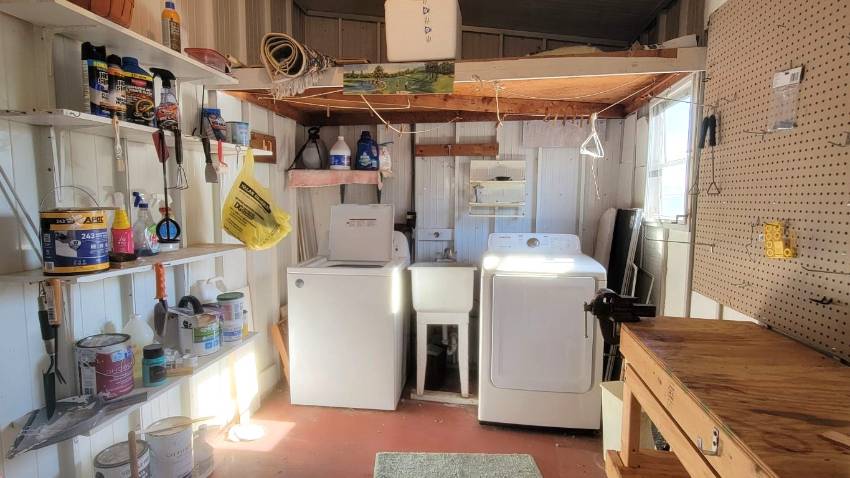 168 Juniper Drive West a Dundee, FL Mobile or Manufactured Home for Sale